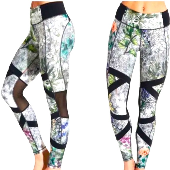 CALIA by Carrie Underwood Pants - Calia by Carrie Underwood woman’s leggings size large, fall garden